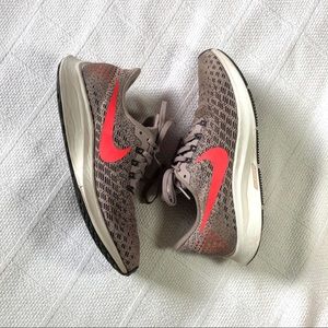 Women’s Nike Air Zoom Pegasus 35- size 7.5